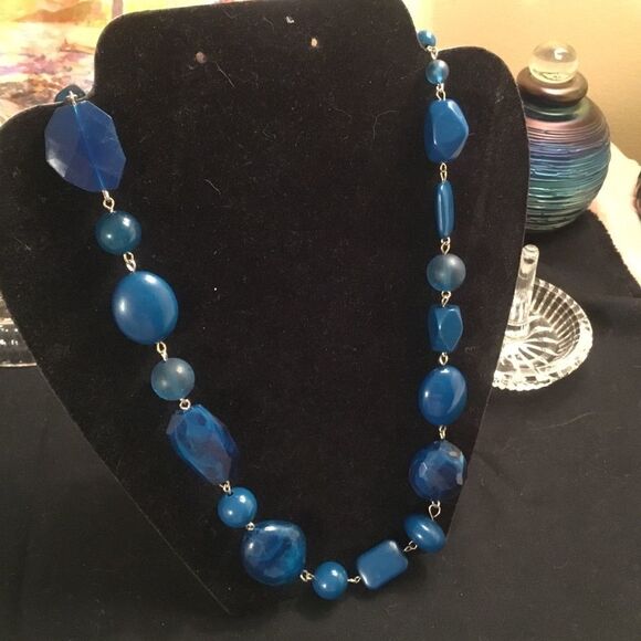 Silvertone and Blue Beauty Necklace - Picture 1 of 7